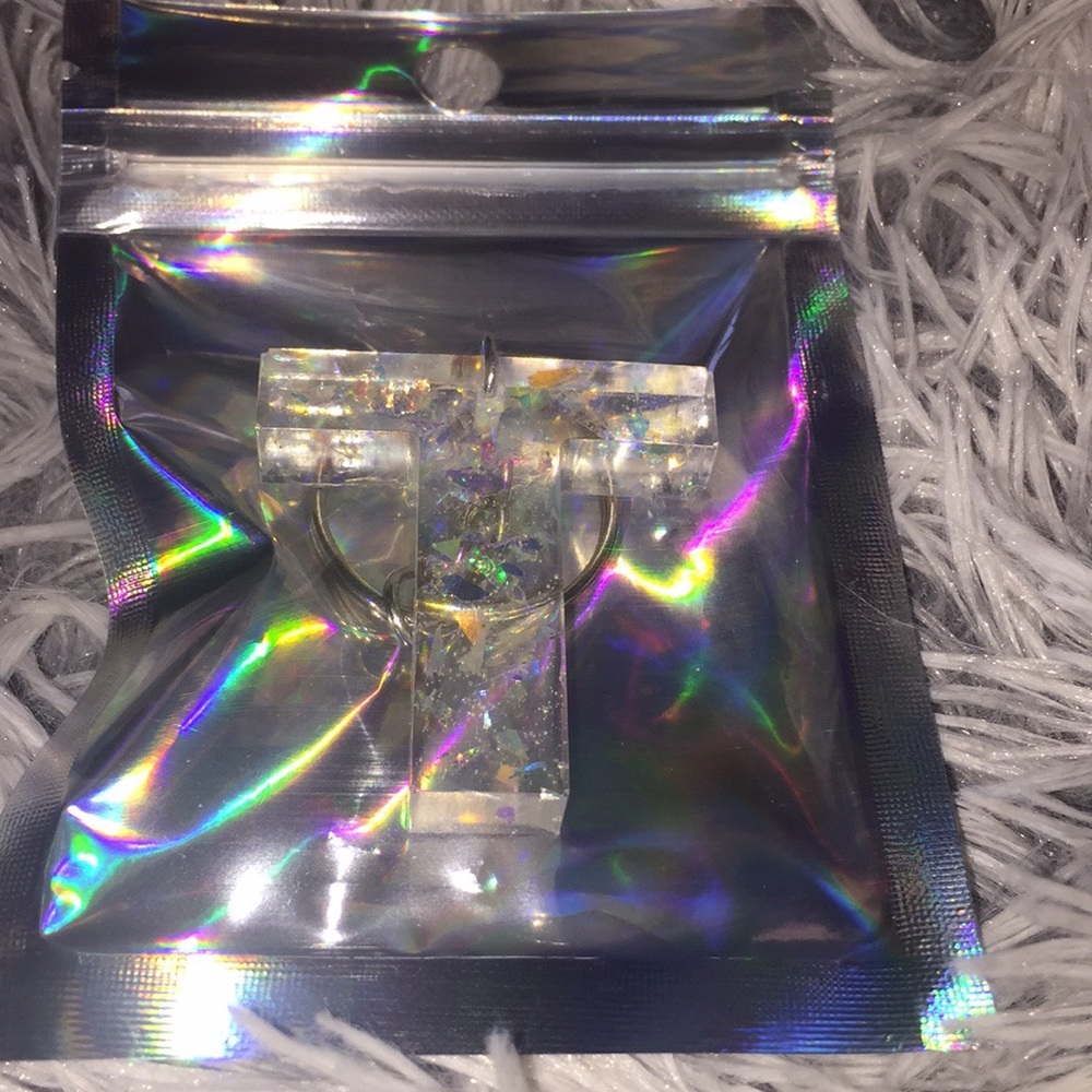 Keychain T